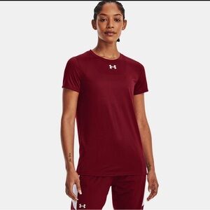 Under Armour locker short sleeve T-shirt.